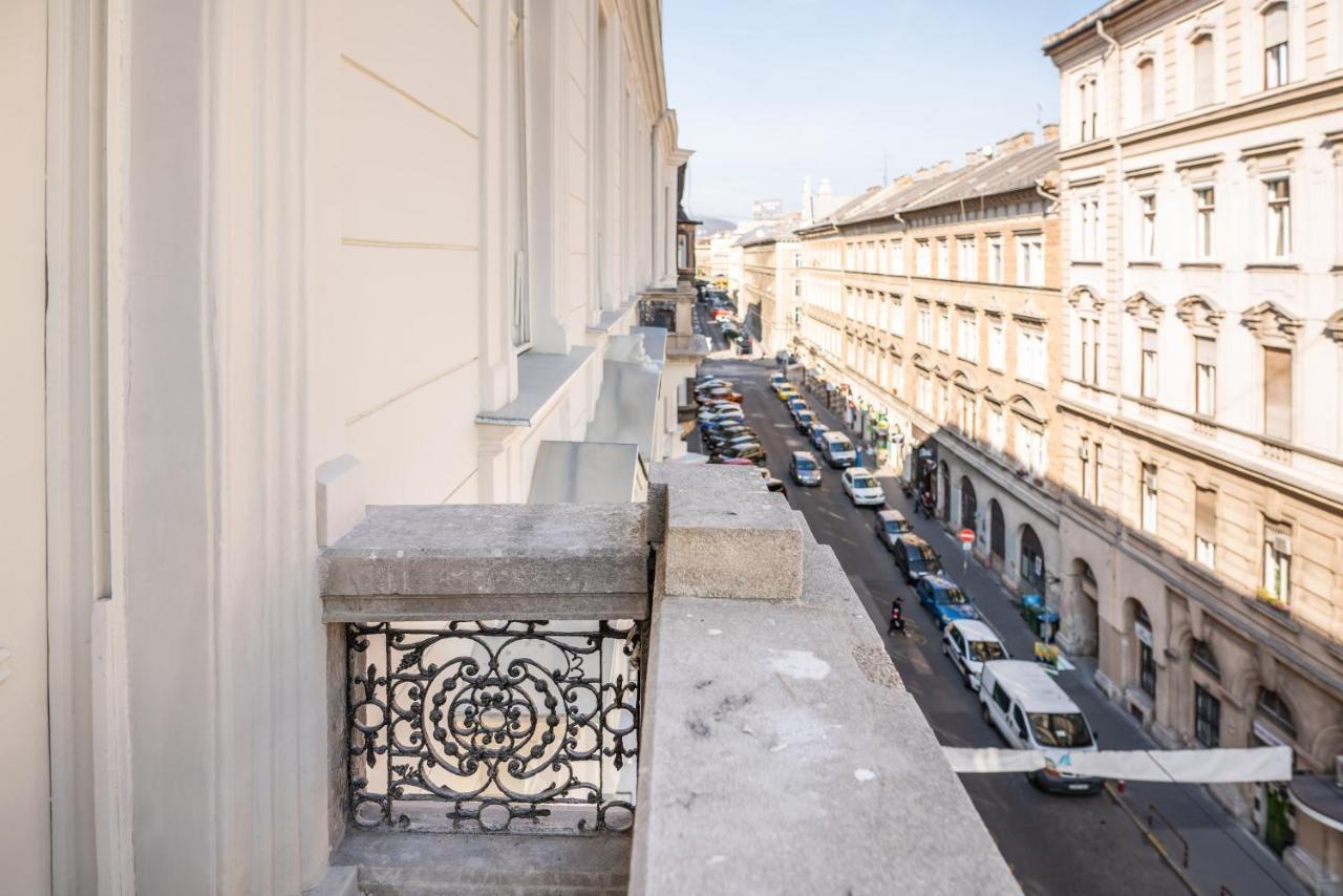 Appartamento Milano Design Center With Ac Budapest